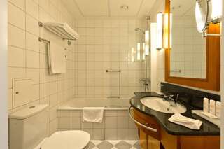 Отель Radisson Blu Royal Astorija Hotel Вильнюс Стандартный номер-10