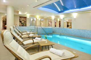 Отель Radisson Blu Royal Astorija Hotel Вильнюс-7