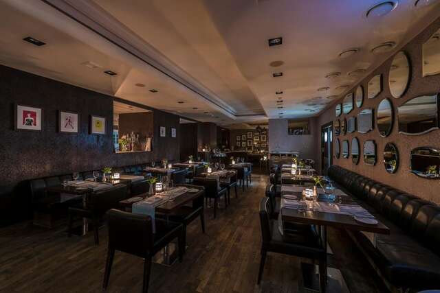 Отель Radisson Blu Royal Astorija Hotel Вильнюс-39