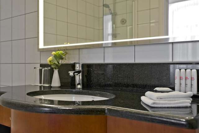 Отель Radisson Blu Royal Astorija Hotel Вильнюс-43