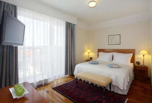 Отель Radisson Blu Royal Astorija Hotel Вильнюс-51